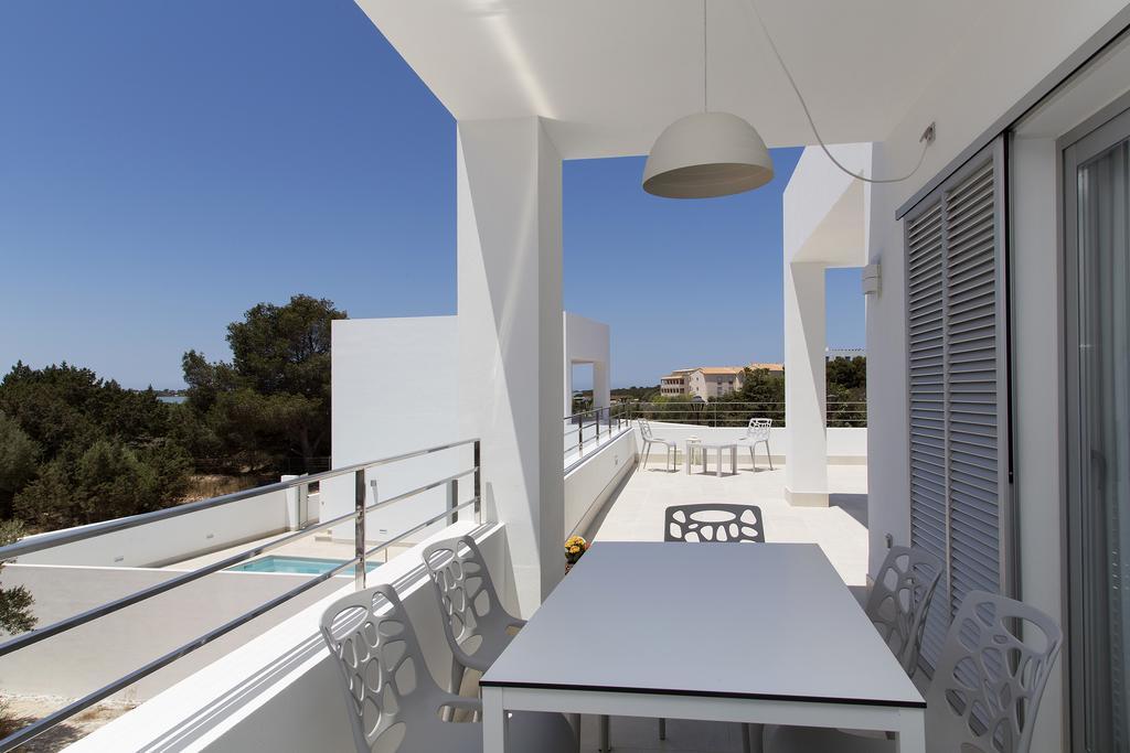 Apartamentos Proa - Emar Hotels Only Adults Es Pujols Szoba fotó